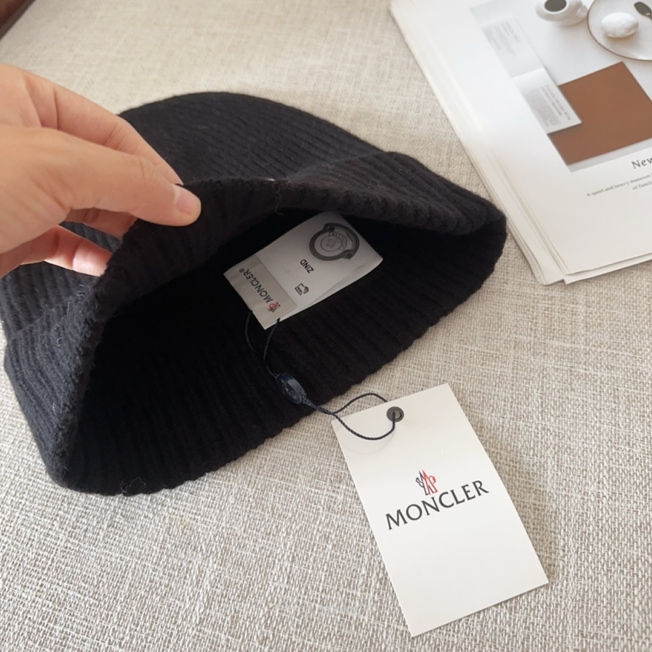 Moncler Logo Patch Beanie Black (5) - newkick.app